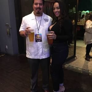 Meet your Posher, Cesar